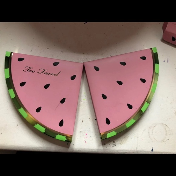 Too Faved Palette - Picture 2 of 3